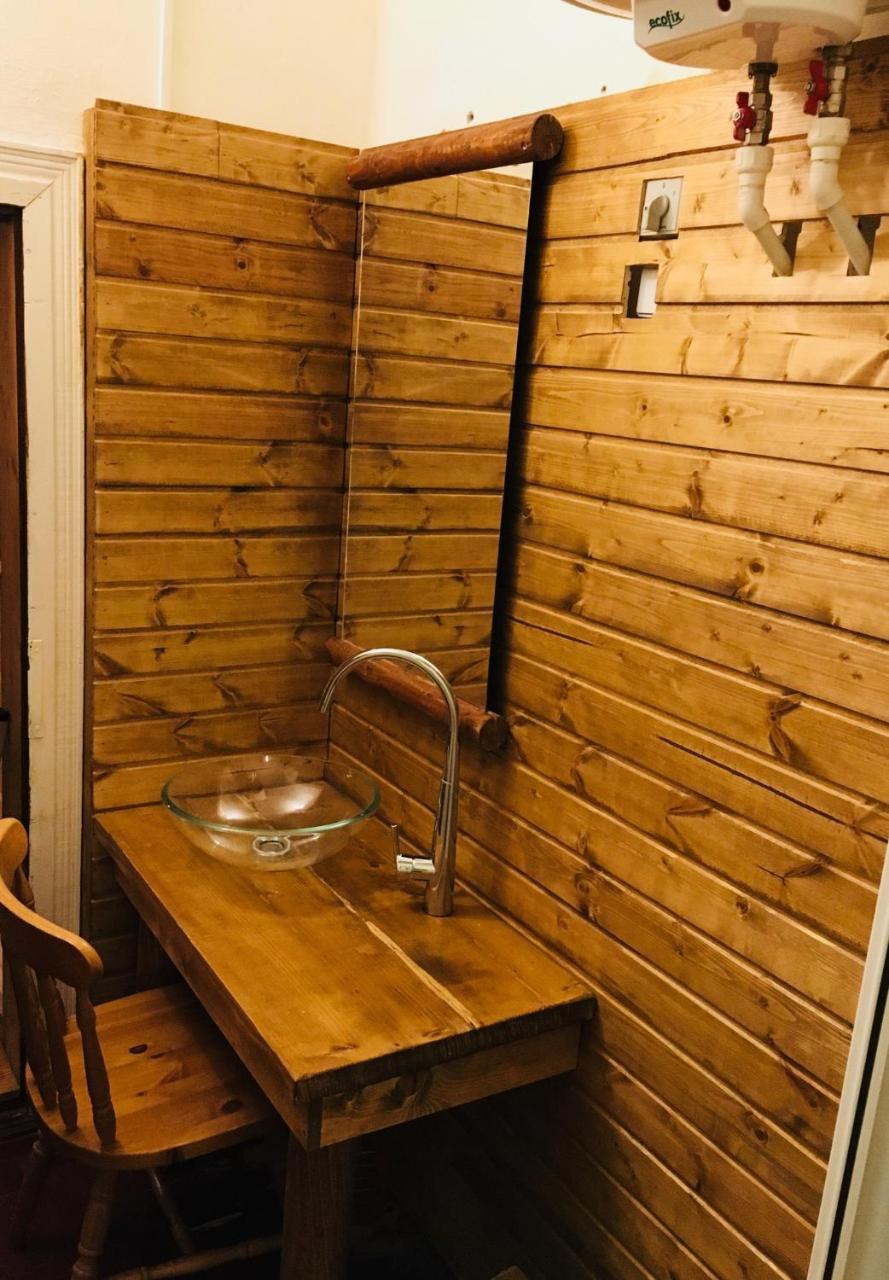 Hostal Nexus Kulcsoshaz Bukkloka Gyimes Fagetel Exterior foto